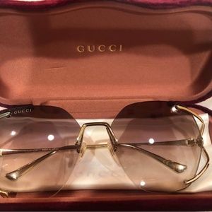 ***GUCCI SUNGLASSES - NEW***